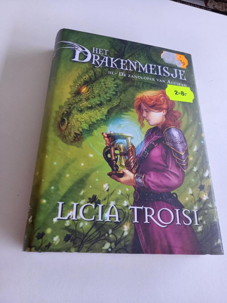 Licia Troisi: het Drakenmeisje (deel 3), Boeken, Ophalen of Verzenden, Zo goed als nieuw