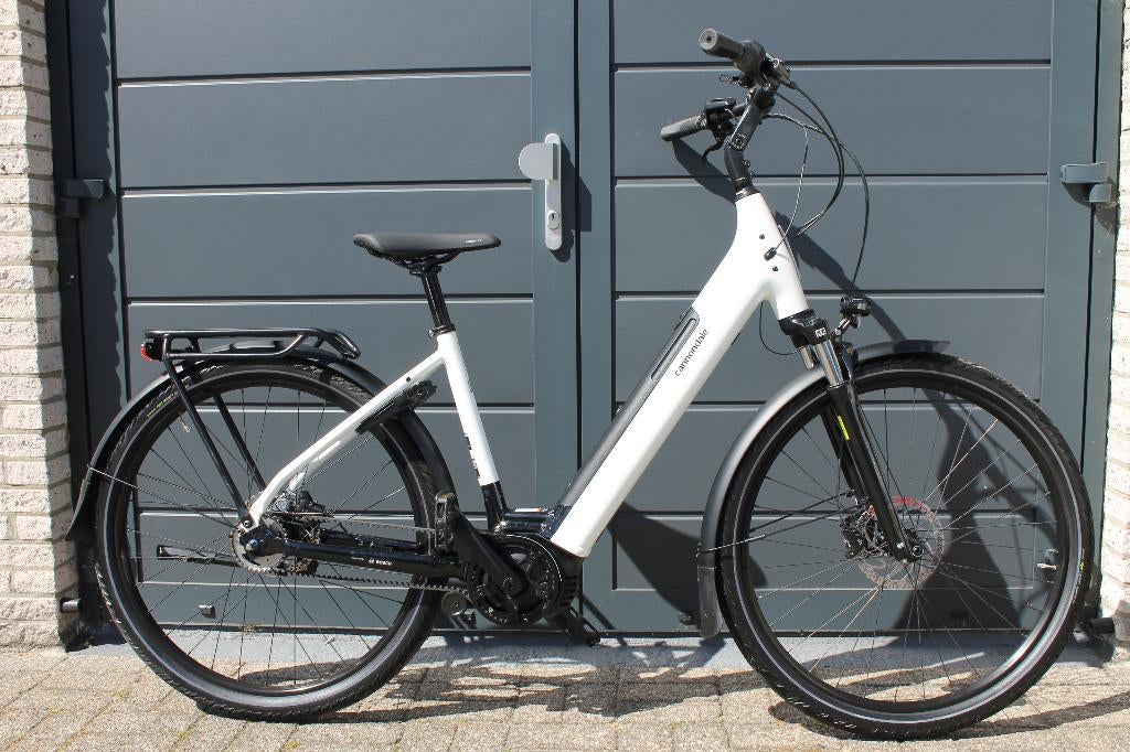 Cannondale Mavaro Neo 4 ebike Lage instap dames maat L belt, Fietsen en Brommers, Elektrische fietsen, Zo goed als nieuw, 50 km per accu of meer