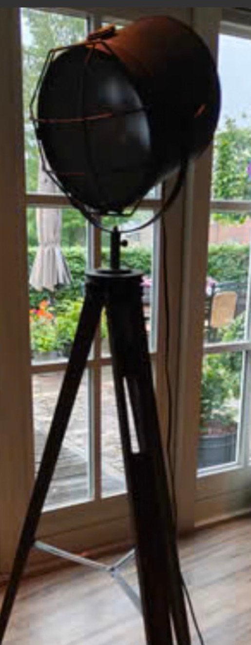 Zwarte spotlight vloerlamp, Ophalen, Zo goed als nieuw, Hout, 150 tot 200 cm