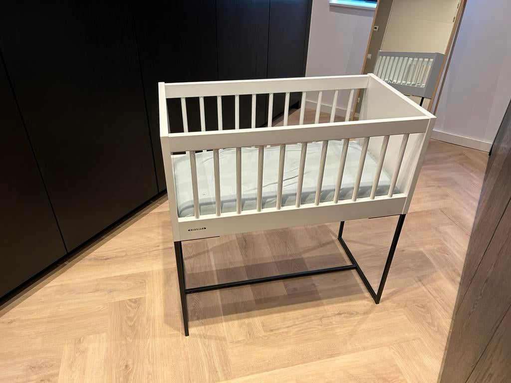Kidsmill Ledikant incl. Matras (wit), Ophalen, Zo goed als nieuw, Ledikant