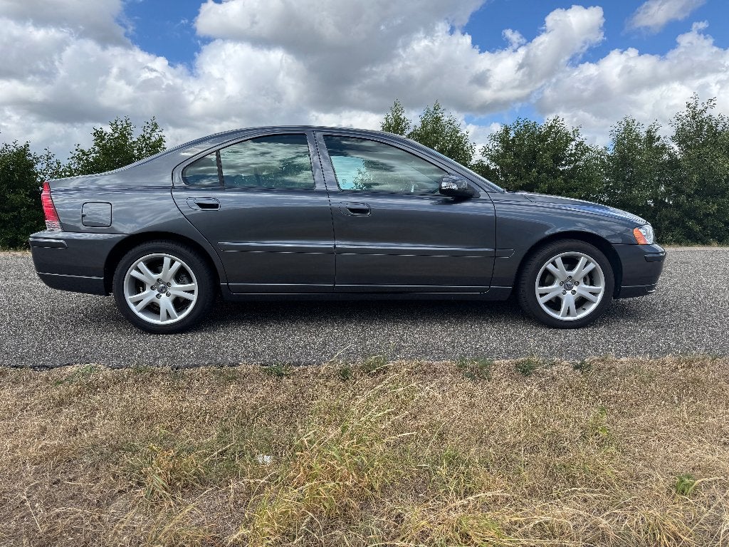Volvo S60 2.4 170PK 2010, Auto's, Volvo, Particulier, S60, Bi-Xenon koplampen, Bluetooth, Bochtverlichting, Climate control, Cruise Control