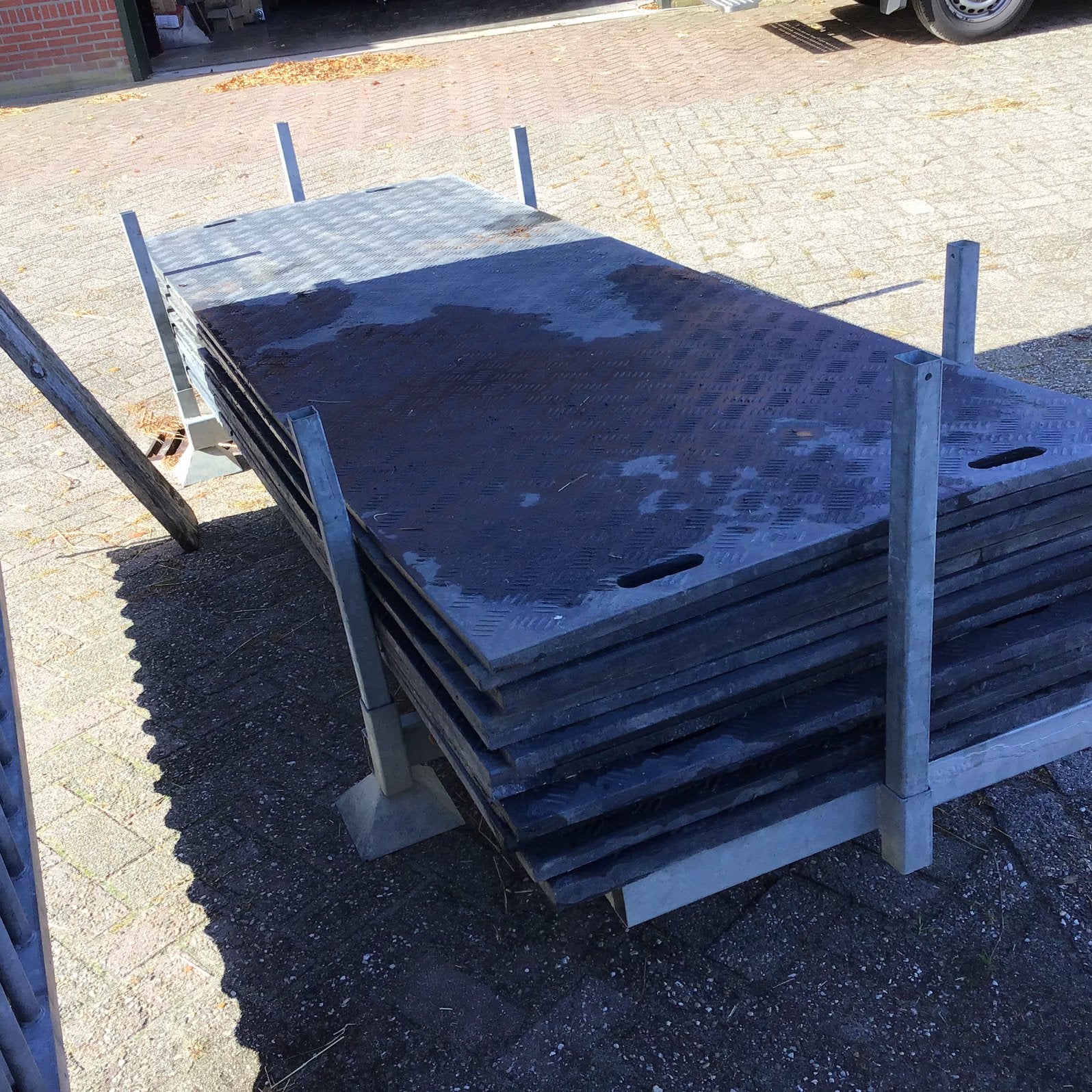 Kunstof rijplaten, Ophalen, Zo goed als nieuw, Kunststof