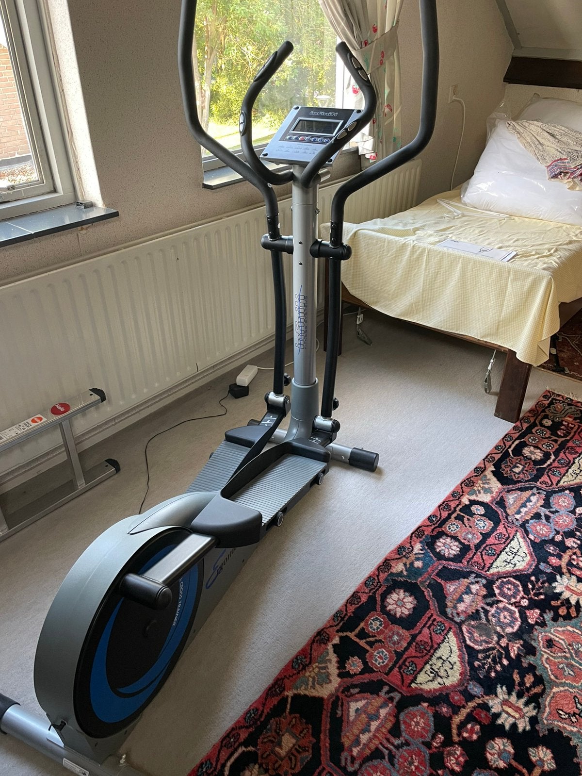Infiniti X985 Crosstrainer electrisch, Ophalen, Zo goed als nieuw, Metaal, Crosstrainer