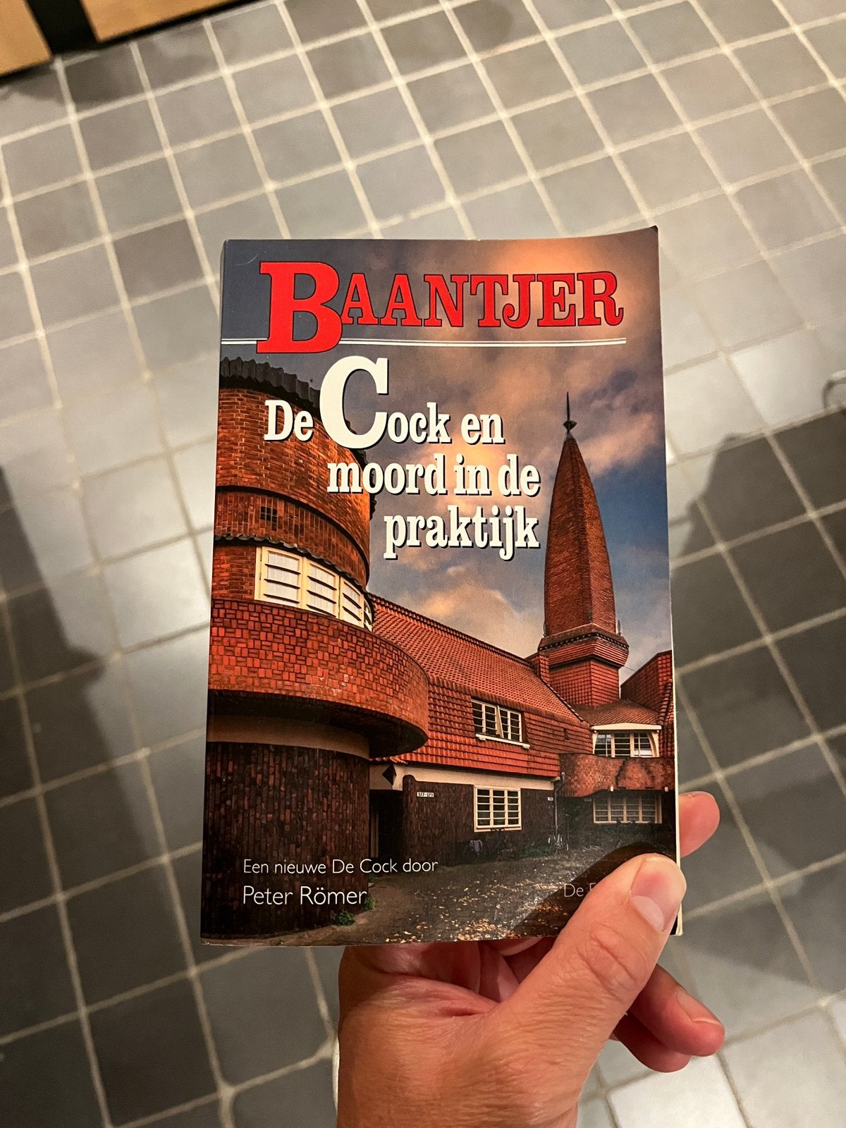 Die nieuwste Baantjer #99 Moord in de praktijk, Ophalen of Verzenden, Zo goed als nieuw