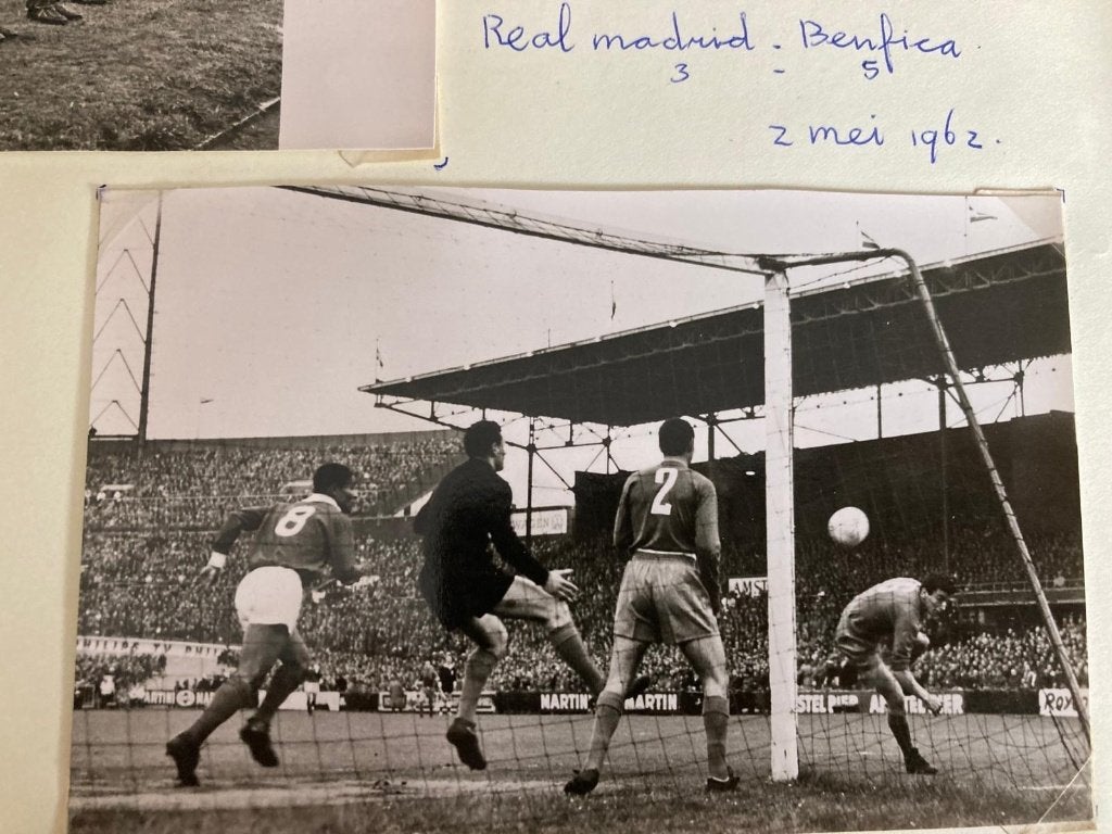 Historische foto kaart Real Madrid - Benfica Europa Cup 1962, Verzamelen, Verzenden, Gebruikt, Buitenlandse clubs, Poster, Plaatje of Sticker