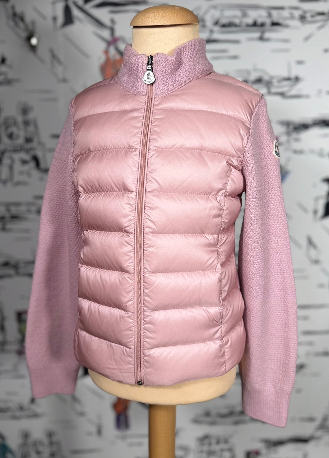 Moncler roze vest jas meisje maat 10, Moncler EU, Trui of Vest, Zo goed als nieuw, Moncler