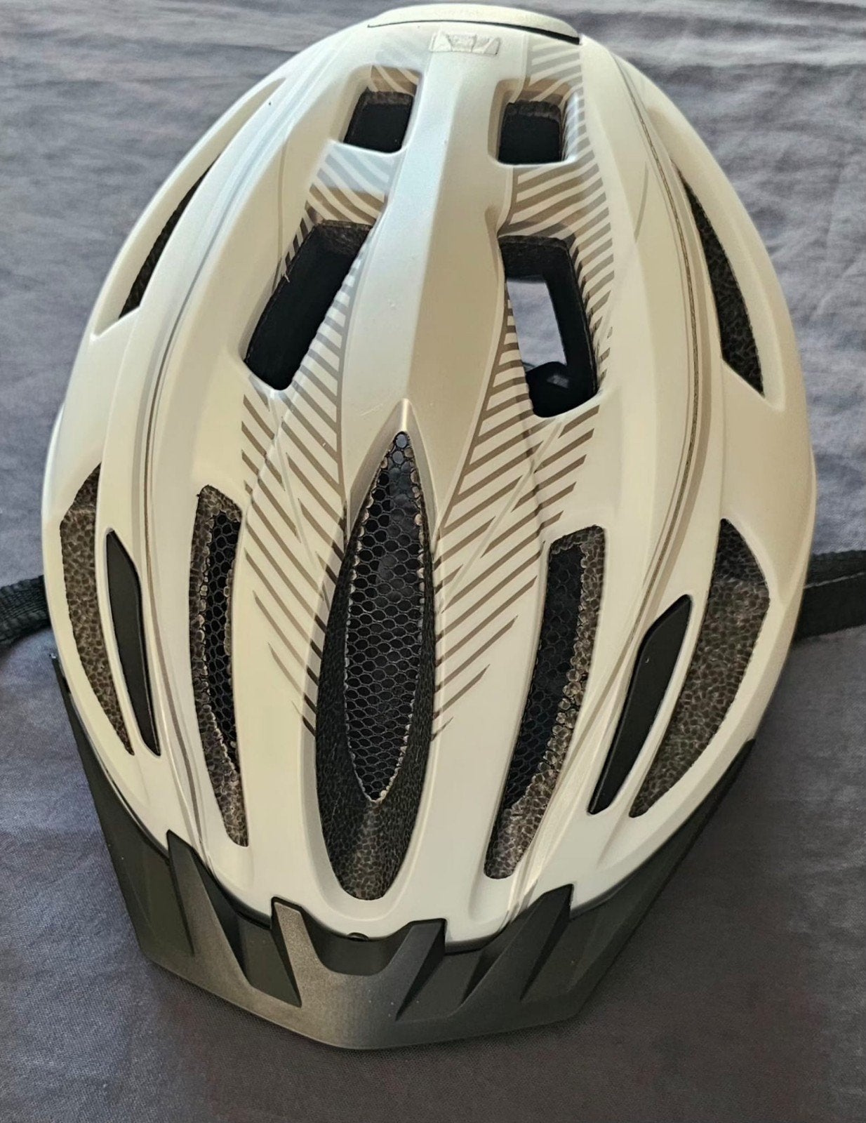 Fietshelm met LED-verlichting - Wit maat s /m  54/59, Fietsen en Brommers, Fietsaccessoires | Fietshelmen, Onbekend, Overige maten