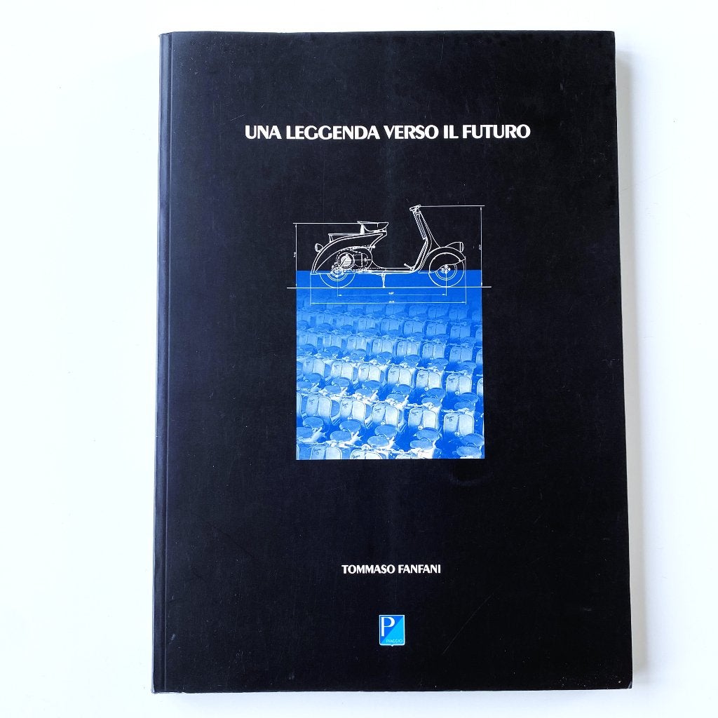 Piaggio une leggenda verso il futuro. (Vespa / Apecars)., Verzenden, Gelezen, Merk of Model