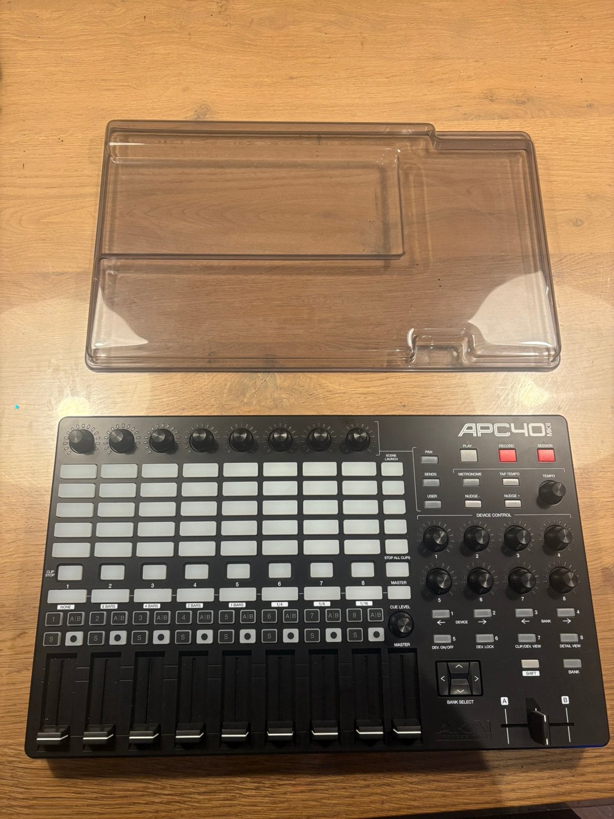 Akai apc40 mk2 midi, Ophalen of Verzenden, Nieuw