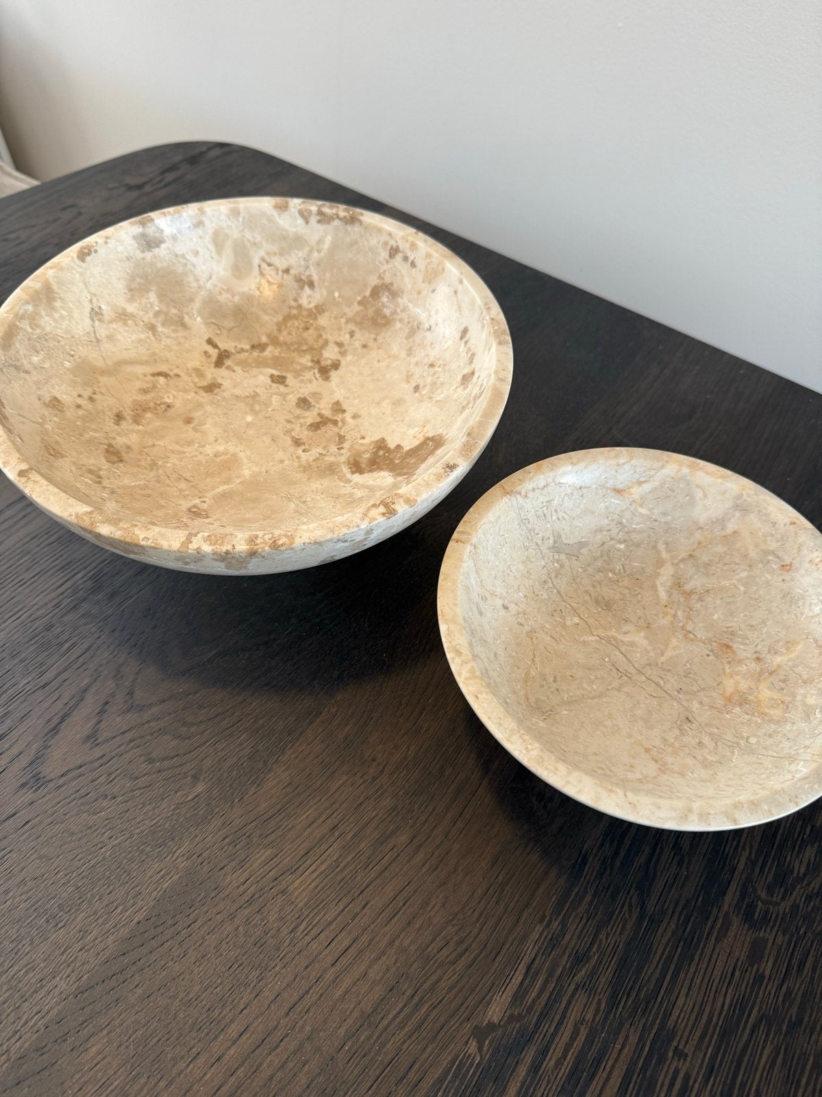 Set van 2 marmeren schalen - decoratief en stijlvol, Verzenden, Zo goed als nieuw, Beige, Overige materialen