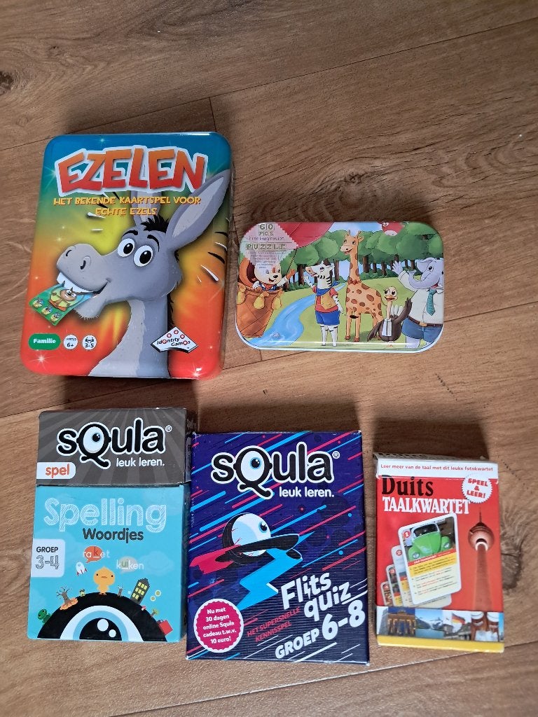 2x Squla, 1x Duits Taalkwartet, Vijf spelers of meer, Ophalen of Verzenden, Zo goed als nieuw