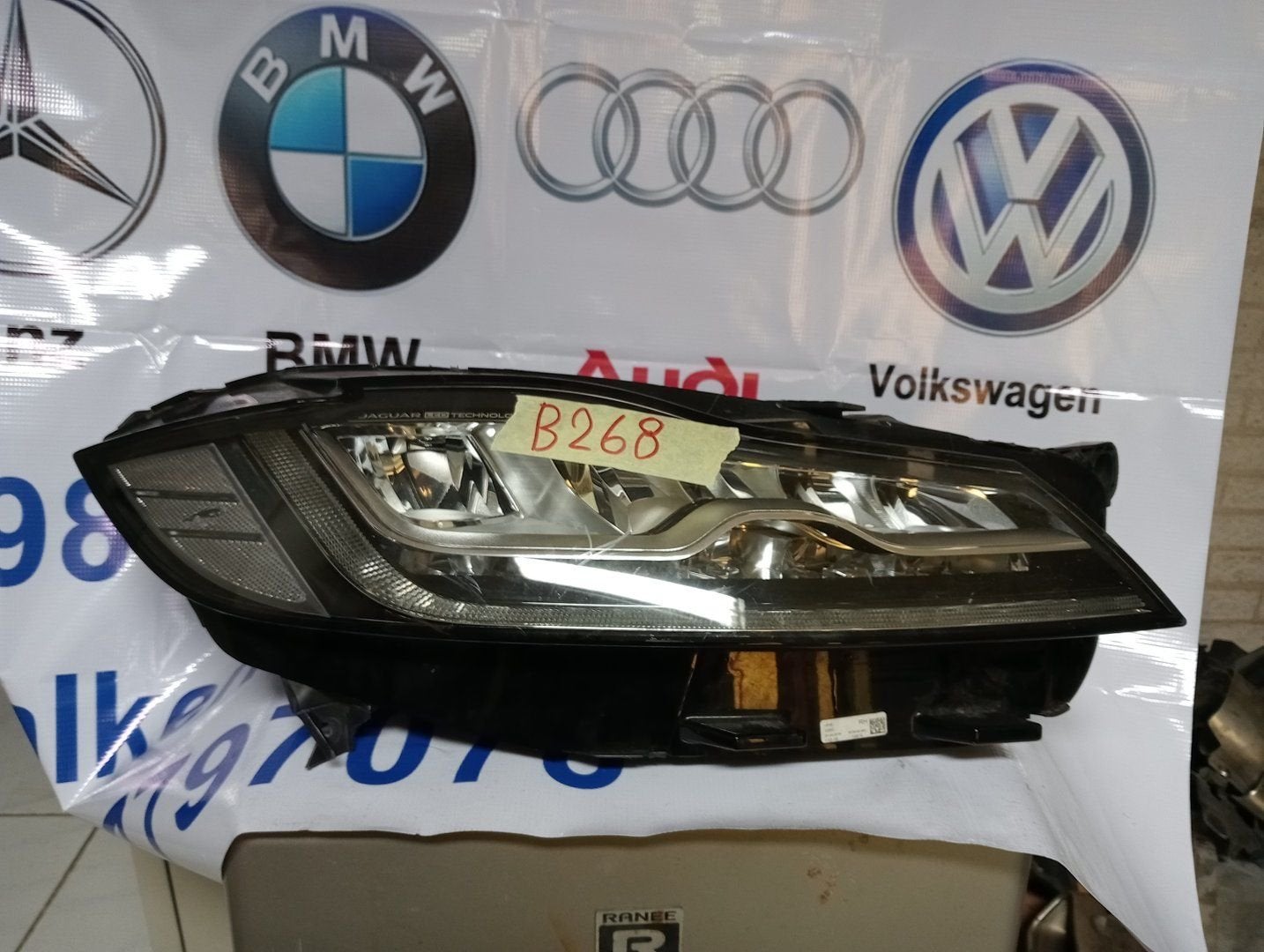 Koplamp  rechts Jaguar XF X260, Gebruikt, -, -, Ophalen of Verzenden