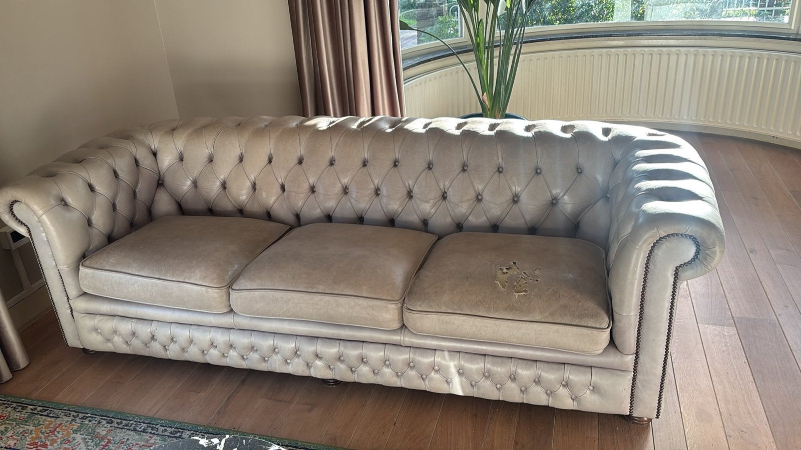 Originele Chesterfield 3,5 zits bank model Rossendale, Huis en Inrichting, Ophalen, Gebruikt, Driepersoons, Rechte bank