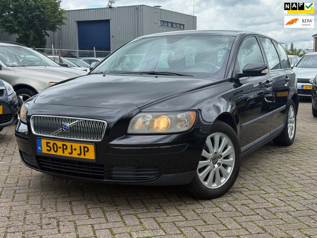 Volvo V50 1.8 Elan | Nieuwe apk, Voorwielaandrijving, 125 pk, Gebruikt, Automatische klimaatregeling