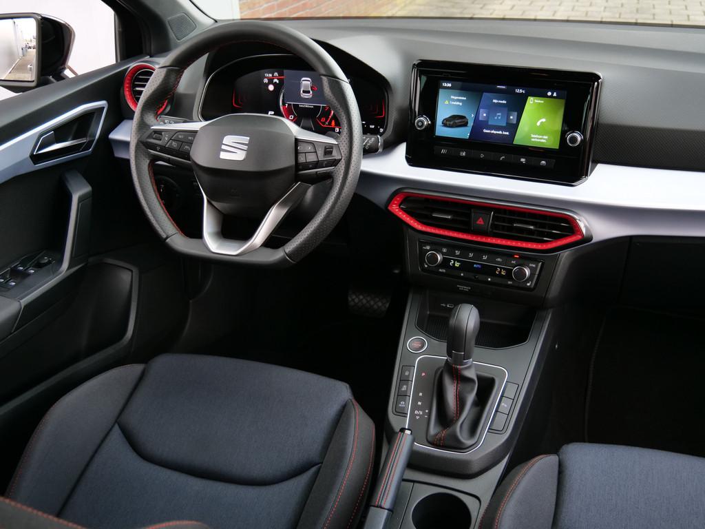 SEAT Ibiza 1.0 TSI FR 115 Pk Automaat DAB / Apple Carplay /, Stof, Zwart, Bedrijf, 19 km/l