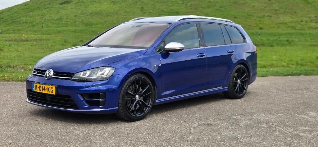 Volkswagen Golf Variant R 2.0 TSI 300pk 4Motion DSG(MJ 2016), Auto's, Volkswagen, Automaat, 4 cilinders, 1984 cc, Blauw
