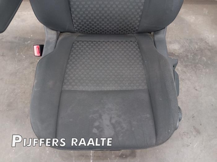 Stoel links van een Ford Transit, Gebruikt, -, -, Ford