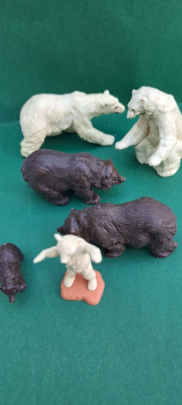 Britains, 3 witte en 3 bruine beren. Verschillend formaat, Verzamelen, Dierenverzamelingen, Ophalen of Verzenden, Zo goed als nieuw