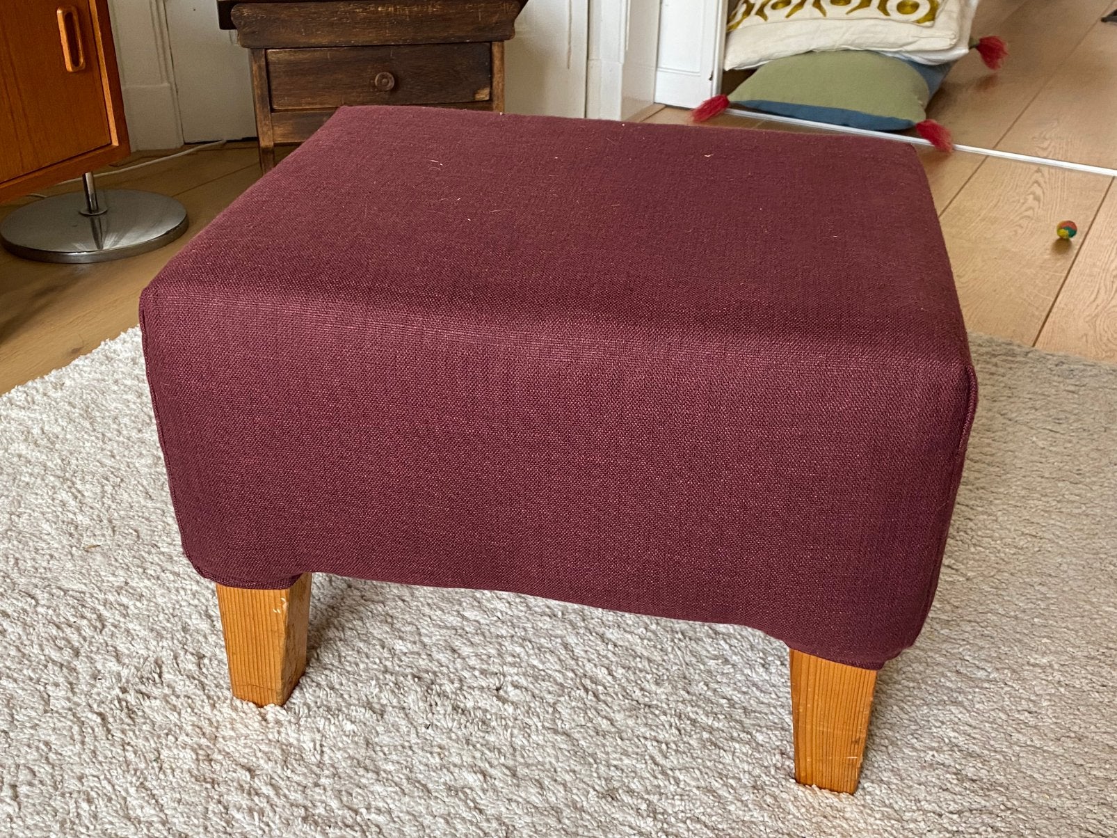 Footstool / poef / hocker / voetenbank, Ophalen, Minder dan 50 cm, Gebruikt, 50 tot 75 cm