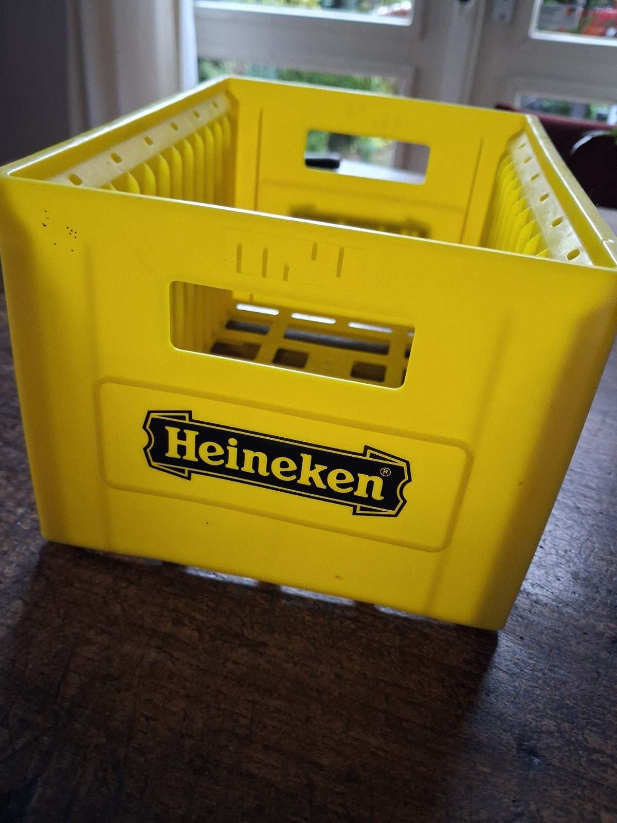 Heineken Gele Krat - Handige Opbergbox c.d's, Verzamelen, Biermerken, Ophalen of Verzenden, Heineken