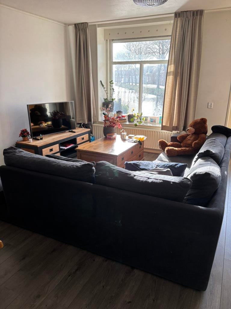 GRATIS OPHALEN! Leuke Grote hoekbank! Donkerblauw/grijzig, Huis en Inrichting, Banken | Bankstellen, Ophalen, 250 tot 300 cm, Gebruikt