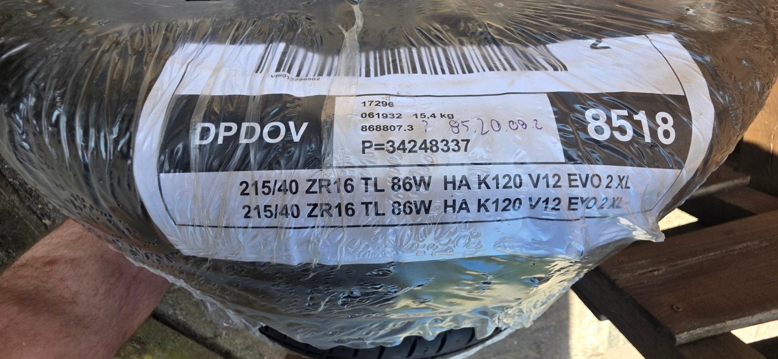 2 Nieuwe Hankook Ventus V12 Evo 215/40ZR16 86W XL banden, Auto-onderdelen, Banden en Velgen, Ophalen, 215 mm, 16 inch, Nieuw