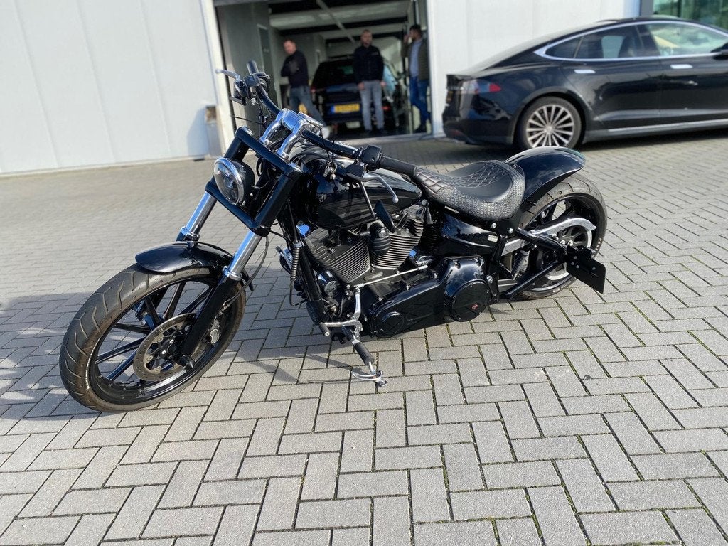 Harley Davidson Chopper 103 FXSB Softail Breakout Custom Thu, Motoren, 1690 cc, Chopper, Bedrijf, Meer dan 35 kW