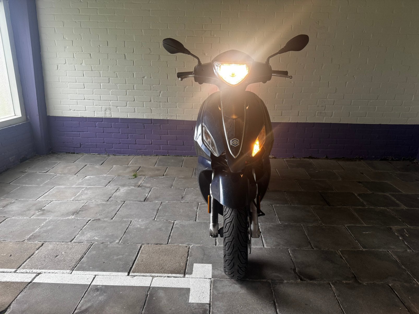 Piaggio new fly 2016, Fietsen en Brommers, Scooters | Piaggio, Ophalen, Gebruikt, Fly, Benzine