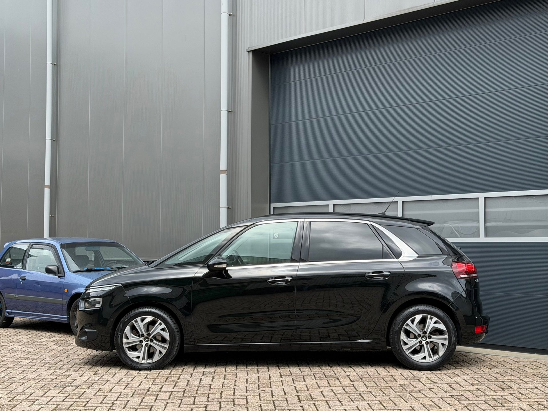 Citroen C4 Picasso 1.6 e-HDi Business 2014 Camera|Navi|Trekh, Euro 5, Stof, Gebruikt, 4 cilinders