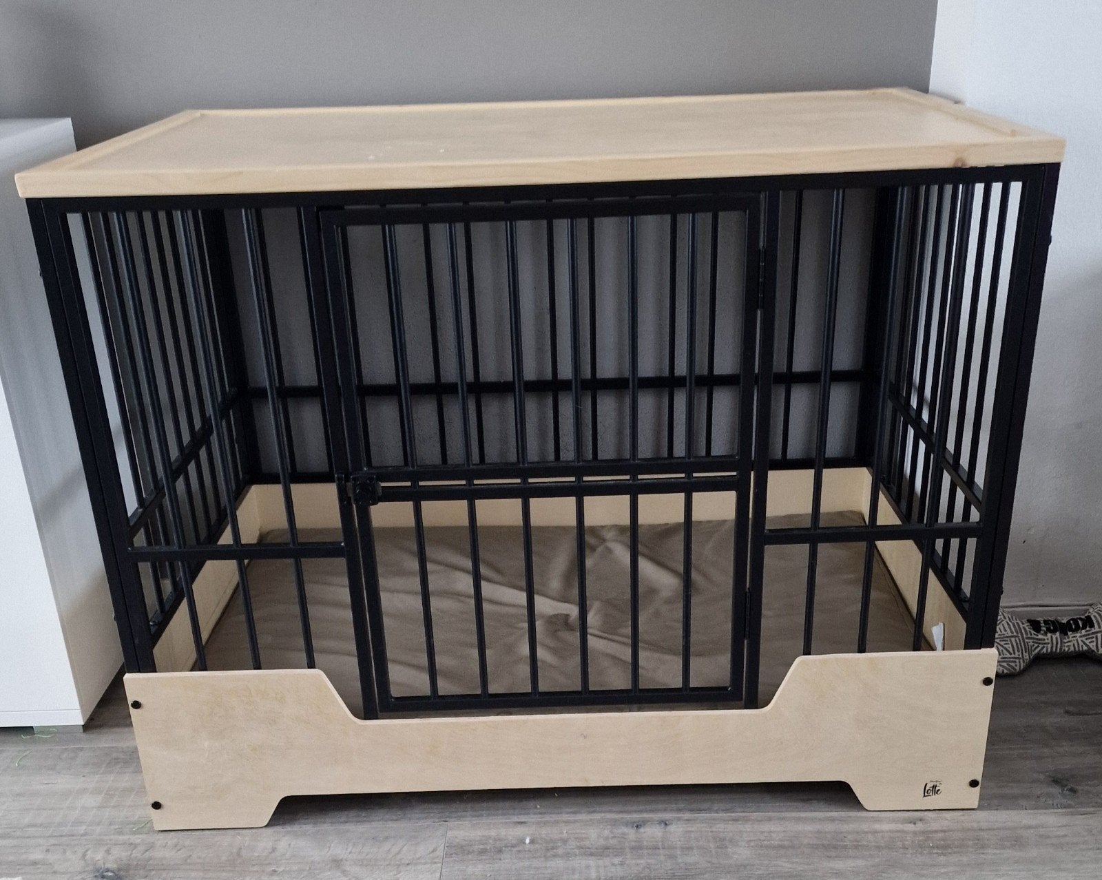 Lotte hondenbench XL met orthopedisch matras, Ophalen of Verzenden, Zo goed als nieuw
