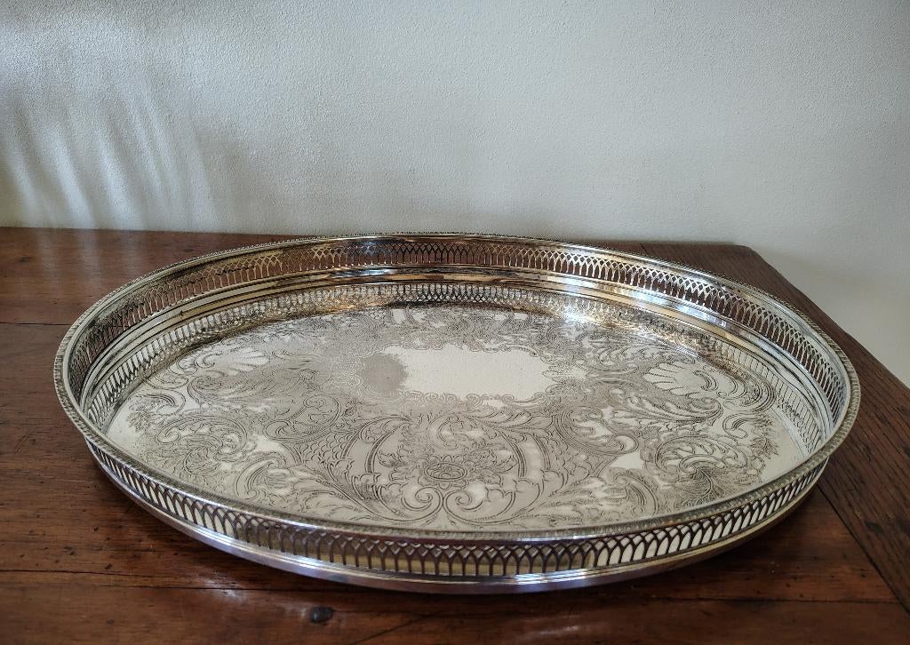 Dienblad, ovaal model verzilverd, vintage, Huis en Inrichting, Woonaccessoires | Dienbladen, Ophalen of Verzenden, Zo goed als nieuw