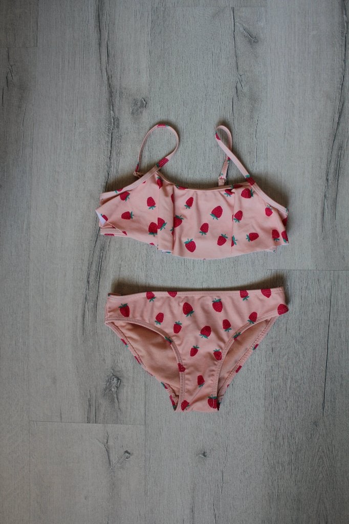 Hema bikini roze / perzik aardbeien maat 134/140, Kinderen en Baby's, Kinderkleding | Kinder-zwemkleding, Gebruikt, Bikiniset