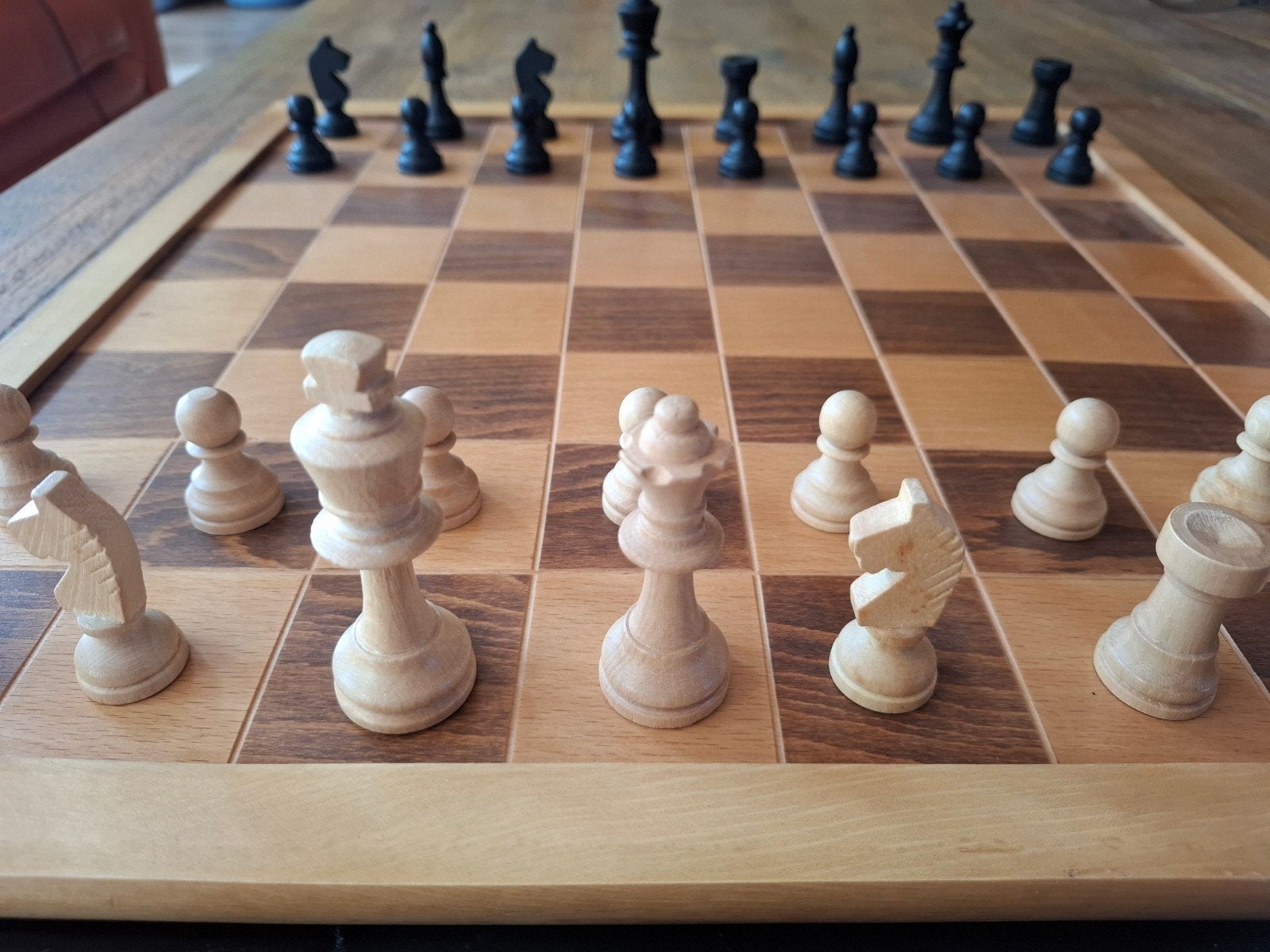 Vintage Schaakbord met Schaakstukken, Hobby en Vrije tijd, Gezelschapsspellen | Bordspellen, Ophalen of Verzenden, Zo goed als nieuw
