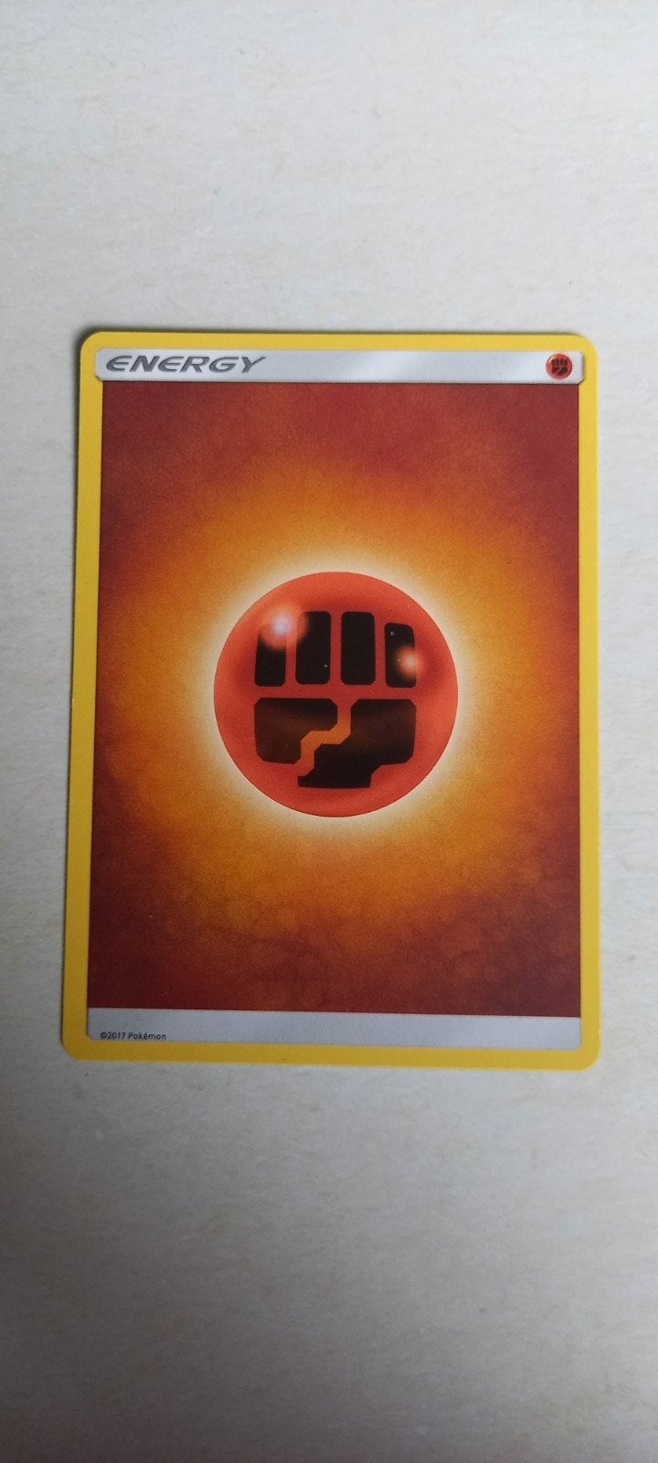 Pokémon TCG Vecht Energie Kaart (2017), Ophalen of Verzenden, Gebruikt, Losse kaart