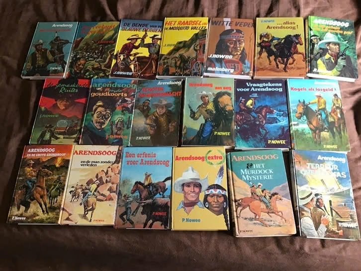 19 gelamineerde delen Arendsoog door P.Nowee, Boeken, Ophalen of Verzenden, Gelezen