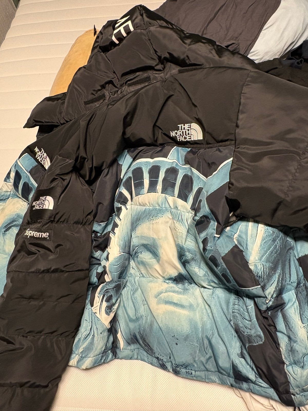 The North Face x Supreme jacket Zwart, Ophalen of Verzenden, Zo goed als nieuw, Overige maten, Zwart
