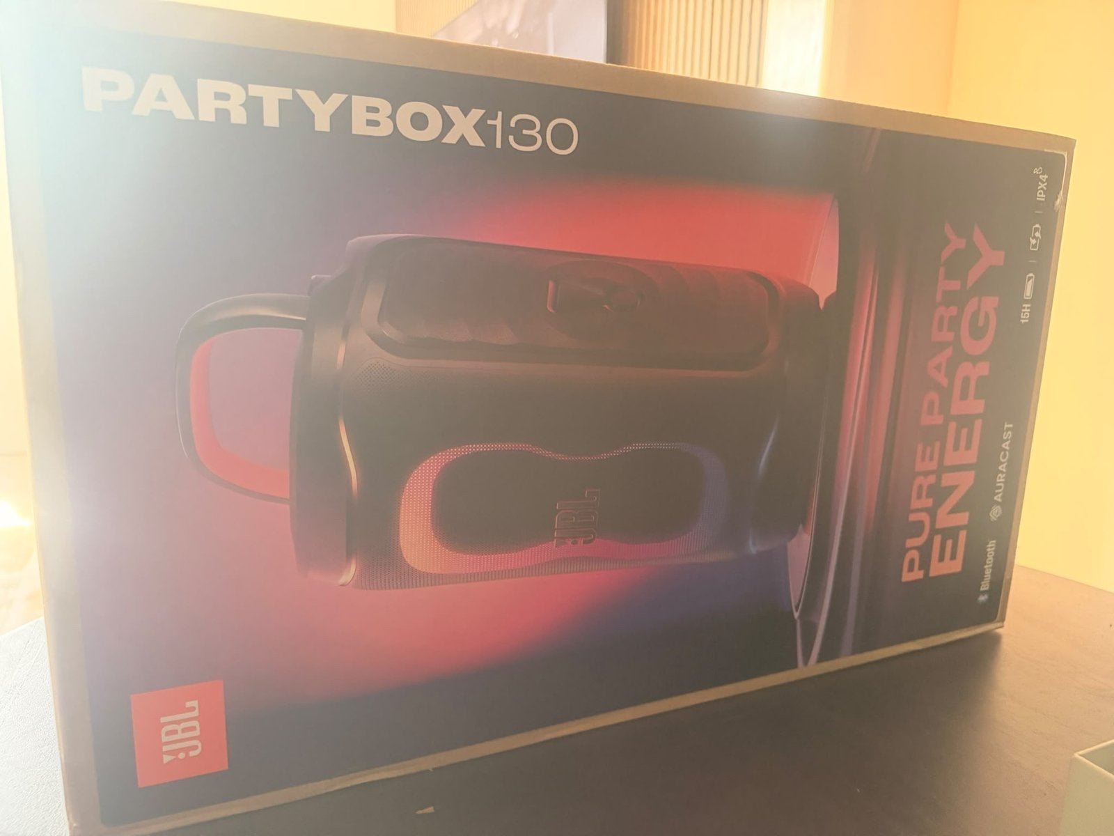 Foto 3 van Nieuwe JBL PartyBox 130 - Krachtige Bass Boost