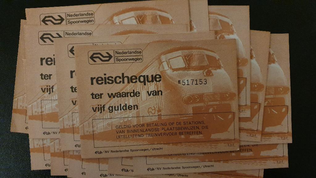14 x NS reischeque ter waarde van 5 gulden uit 08-1982, Ophalen of Verzenden, Nieuw, Trein, Overige typen