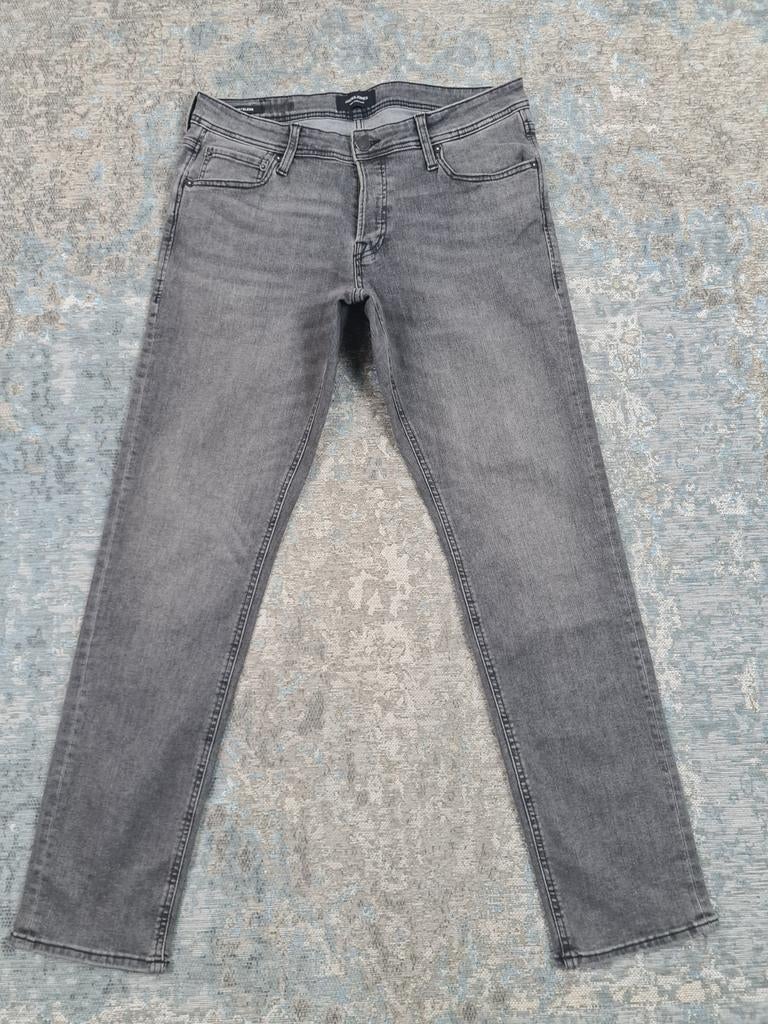 Jack and Jones GLENN W34 L32 Slim STRETCH Bronno3432 Grijs, https://support.jackjones.com/hc/nl-nl/articles/10628750393745-Hoe-kan-ik-contact-opnemen