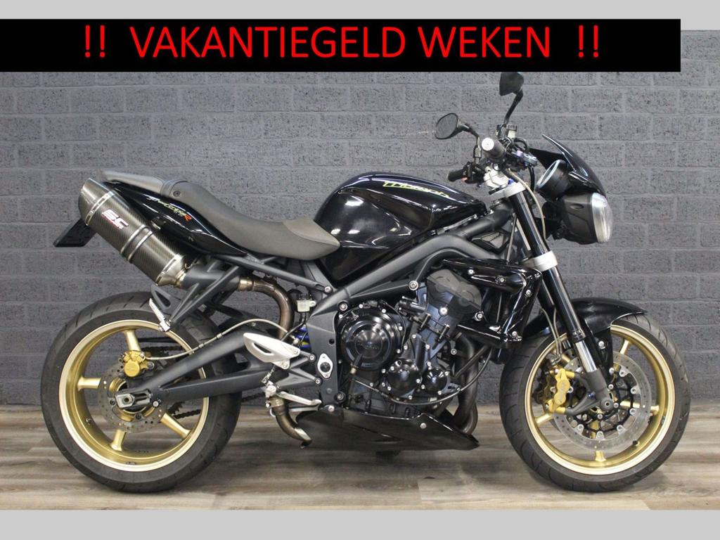 TRIUMPH STREET TRIPLE R (bj 2012) SC-Project 675, 675 cc, Motorrijbewijs A, Bedrijf, Onbekend