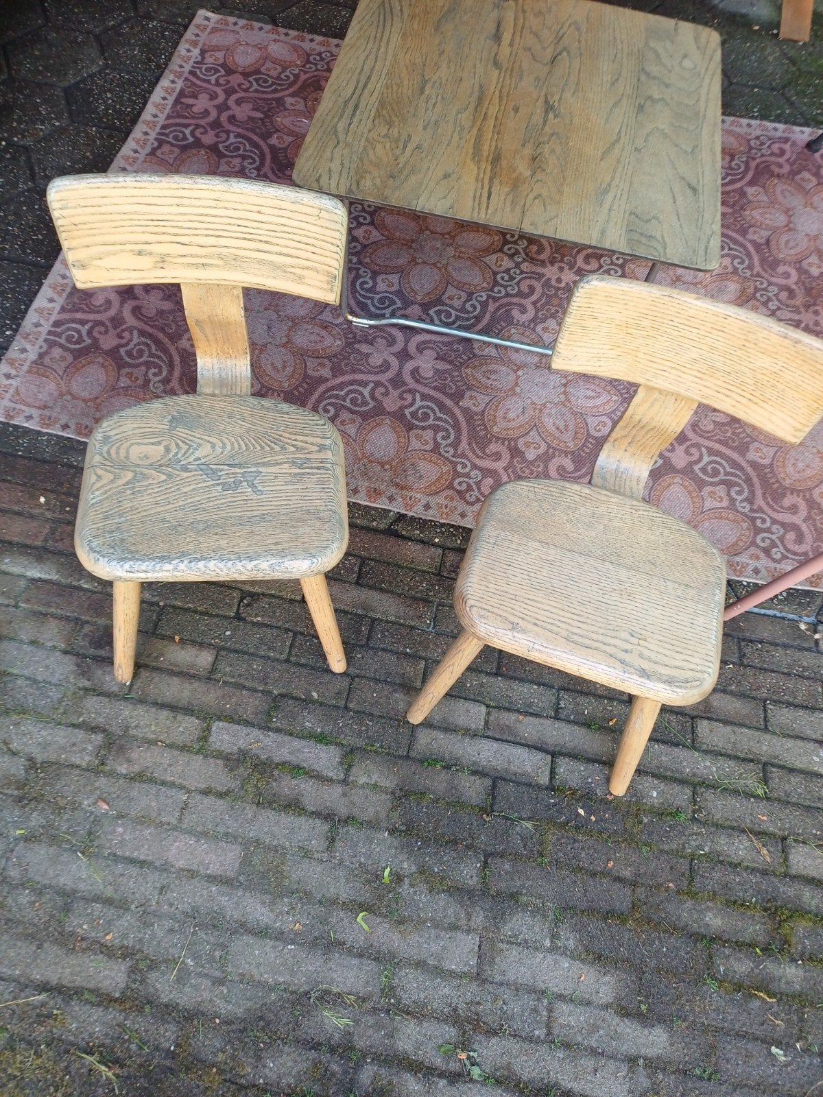 Set van 2 vintage houten kinderstoeltjes uit kleuterklas, Ophalen