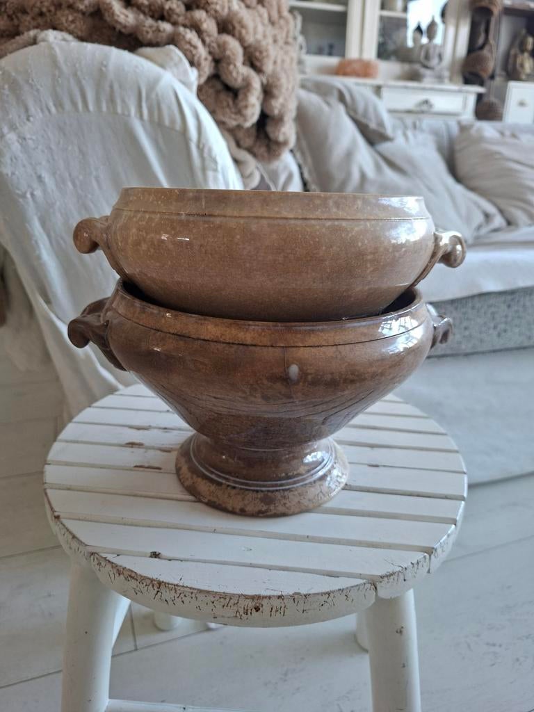 Brocante beboterde terrine, Ophalen of Verzenden