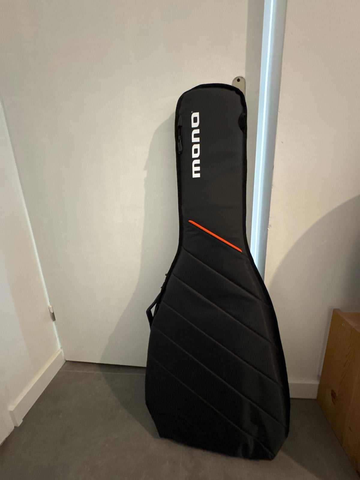 Mono M80 STEALTH ELECTRIC gitaartas - Nieuw!, Muziek en Instrumenten, Instrumenten | Toebehoren, Ophalen of Verzenden, Nieuw, Elektrische gitaar