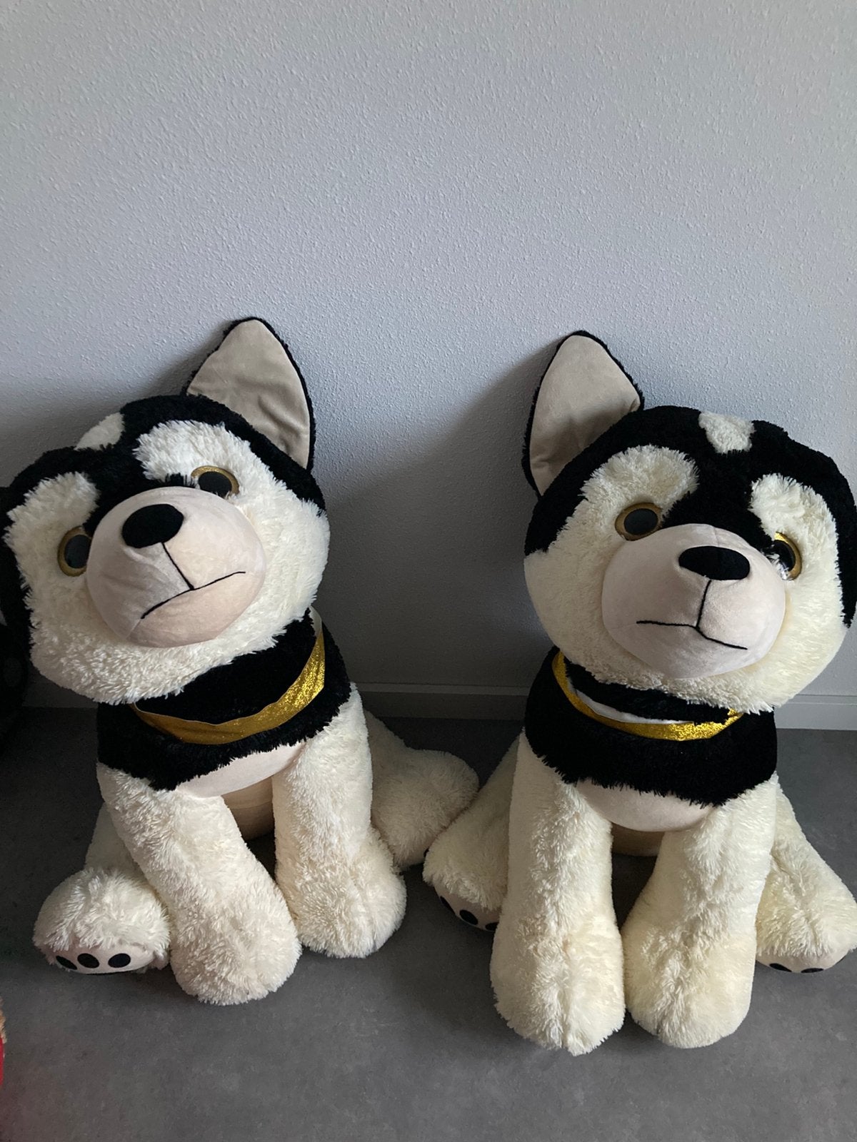Twee knuffelhonden, Ophalen, Zo goed als nieuw, Overige typen