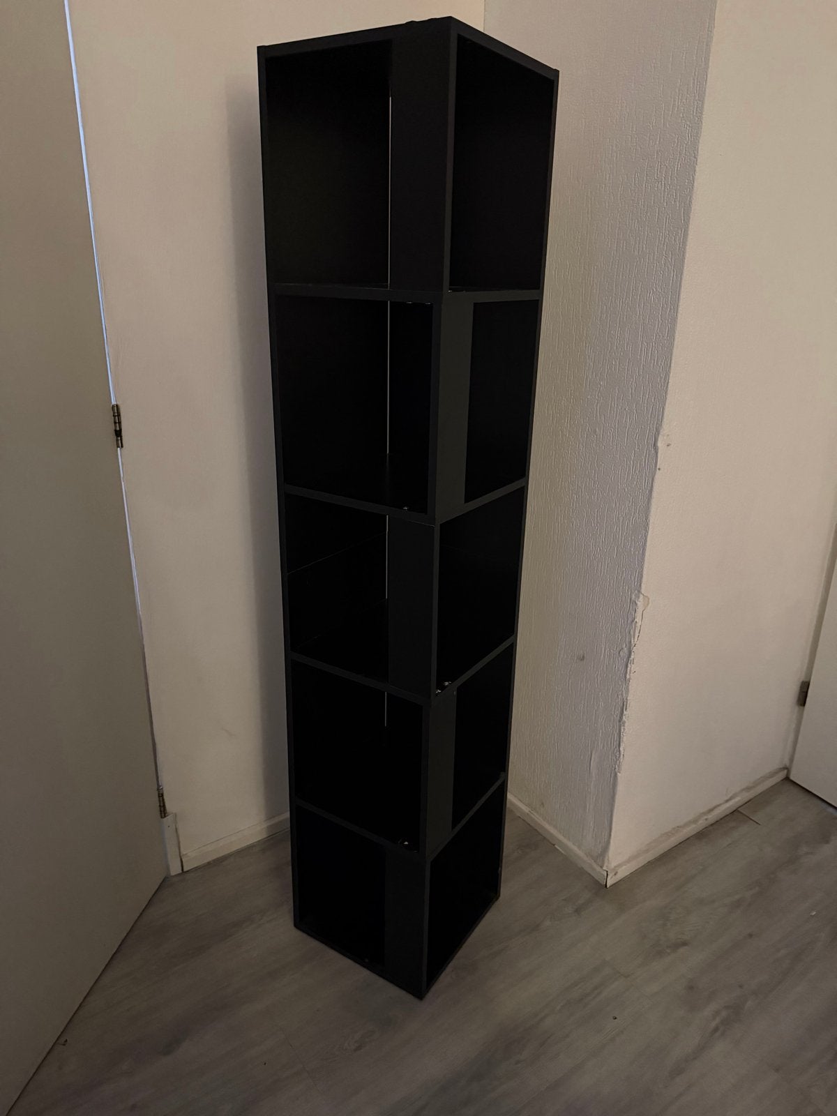 JYSK Boekenkast - Zwart, Zo goed als nieuw, Ophalen, Met plank(en), Minder dan 50 cm, Zo goed als nieuw