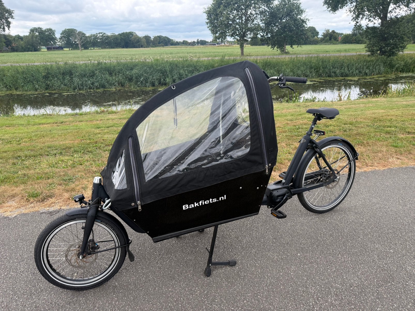 Azor elektrische bakfiets Shimano middenmotor schijfrem 2023, 4 kinderen of meer, Huif, Zo goed als nieuw, Schijfrem