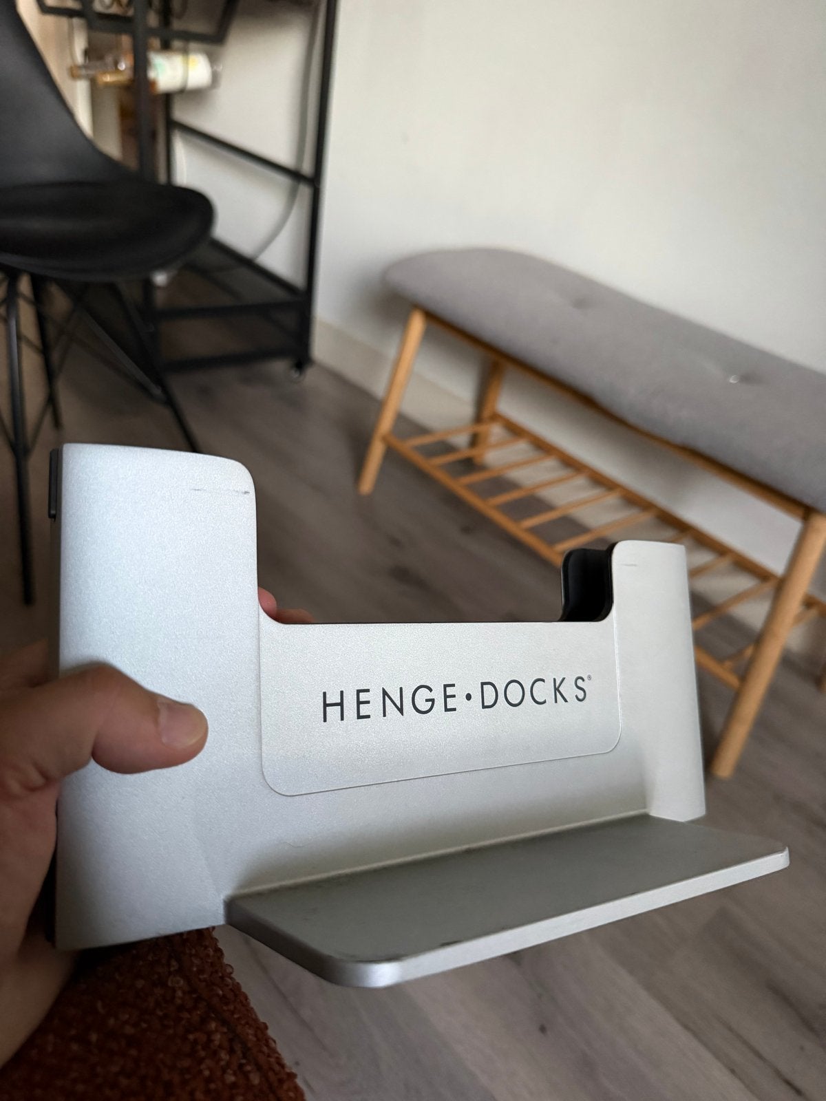 Henge Docks Verticaal Docking Station voor MacBook Pro, Ophalen, Gebruikt, Docking station, Laptop