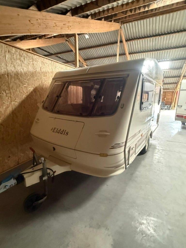 Elddis wisp 370 met voortent  1ste eigenaar, Caravans en Kamperen, Caravans, Elddis, Rondzit, Tot en met 2, Bedrijf