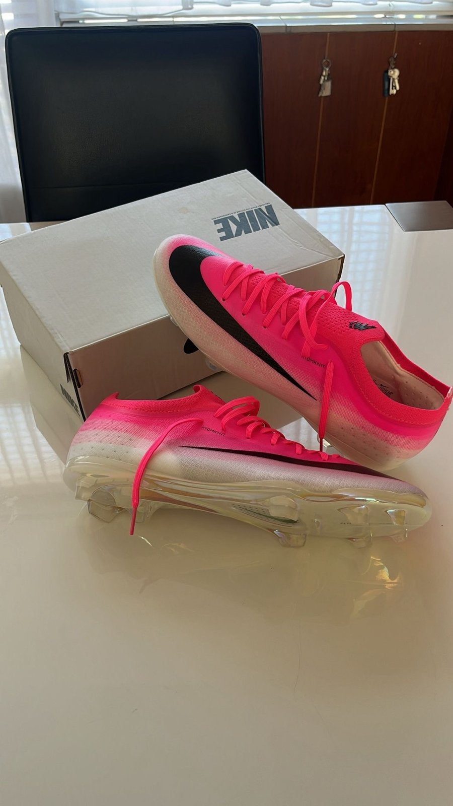 Nike Mercurial 17 Voetbalschoenen - Roze/Wit, Maat XS of kleiner, Schoenen, Nieuw, Ophalen of Verzenden