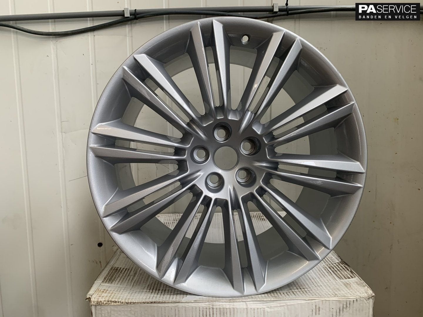 Demo origineel 20 inch Jaguar Kasuga Breedset velgen, Auto-onderdelen, Gebruikt, Velg(en), -, -